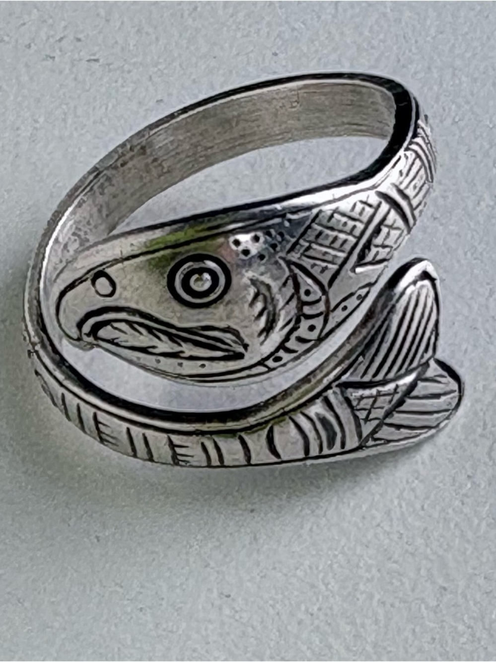 Vintage sterling silver Wrap Fish Knuckle Ring Native American - Picture 6 of 13